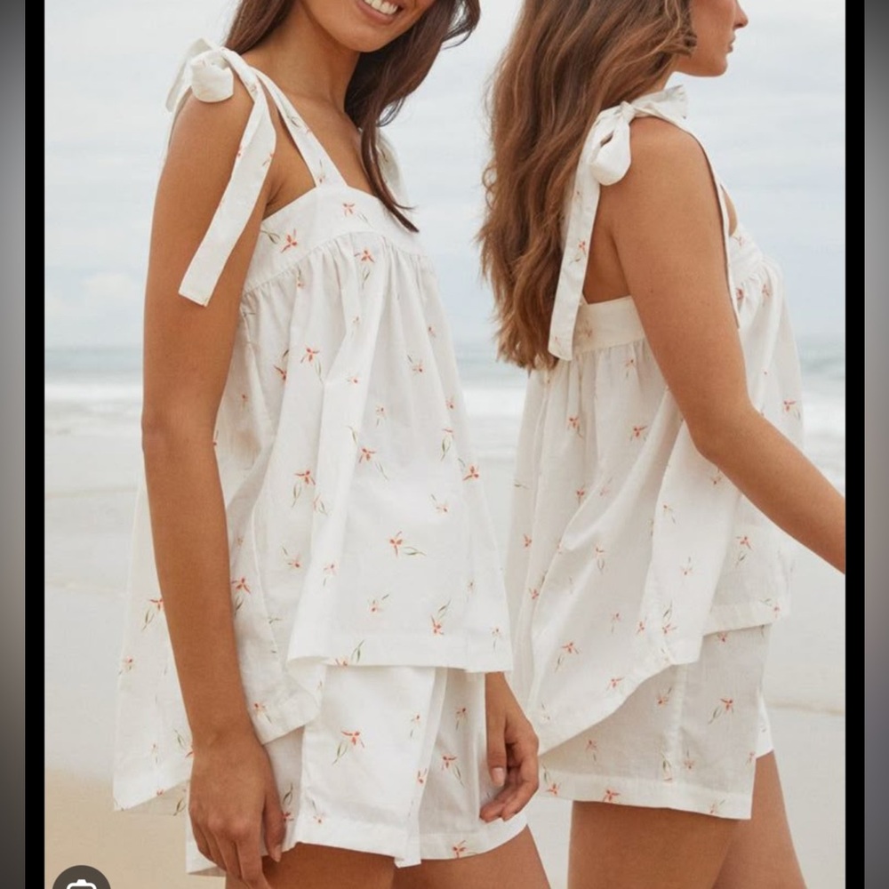 Suzie Tie Sleep Set